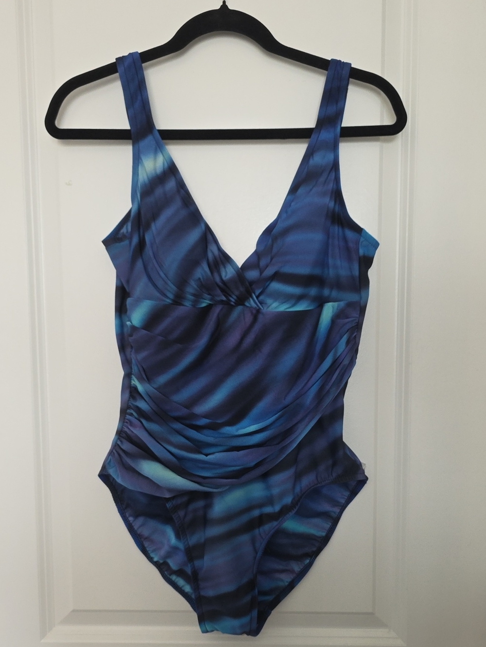Trimshaper One Piece Swimsuit Ruched Padded Cups Size 14